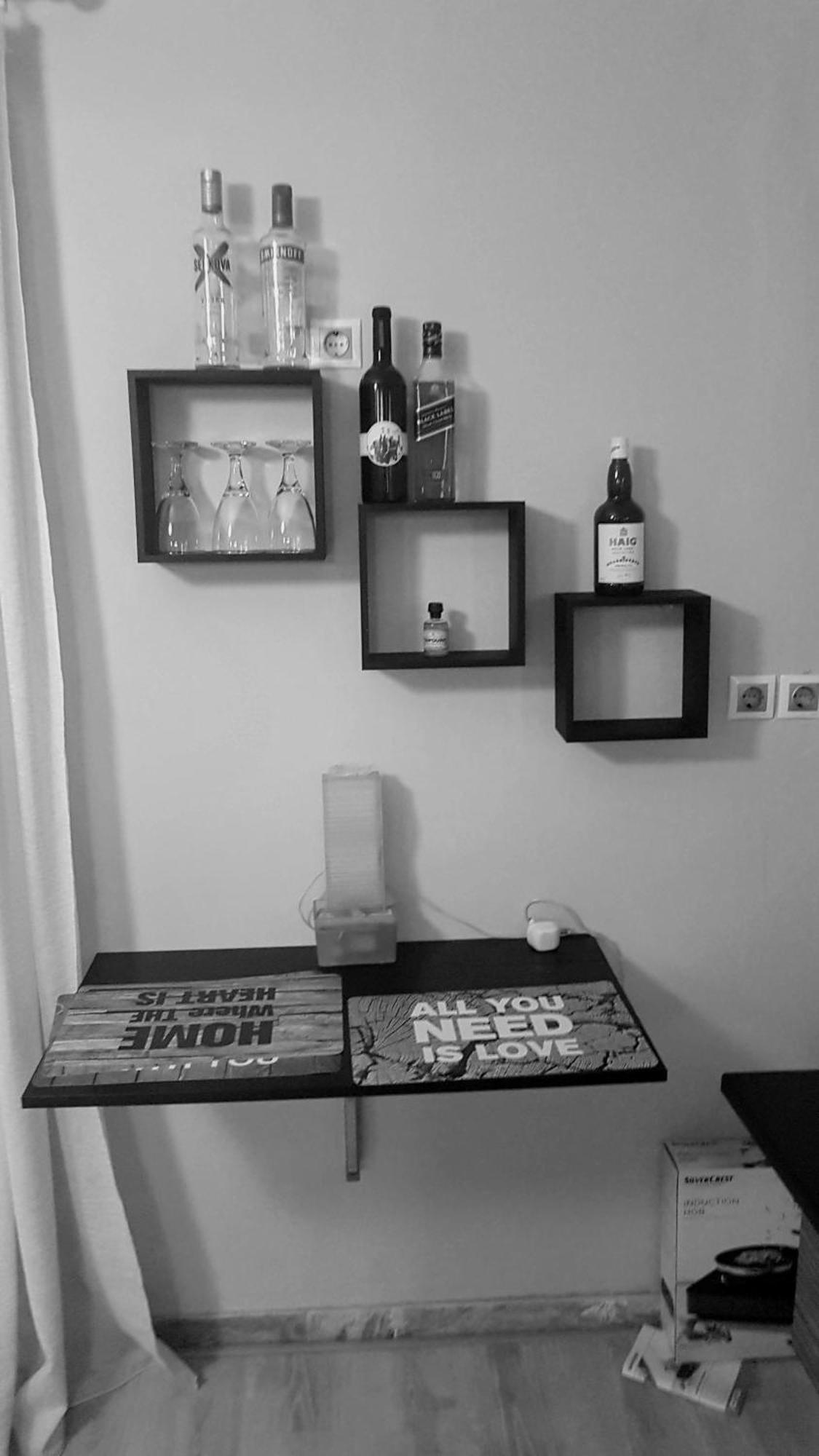 Ts-George'S Apartments By The Airport Markópoulon Екстериор снимка